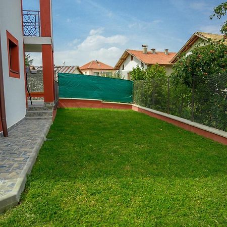 Къща За Гости „Жоро И Дани “ Villa Sapareva Bania Exterior foto