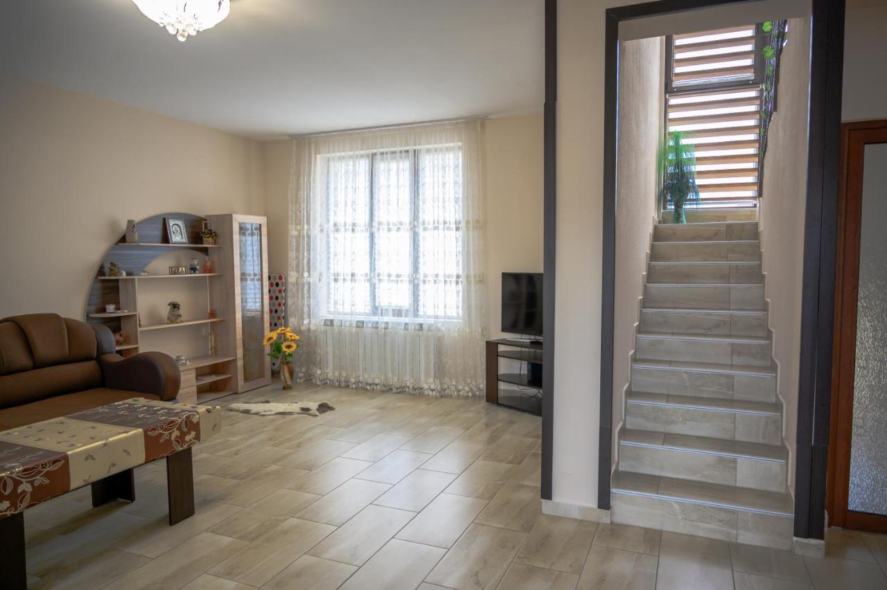 Къща За Гости „Жоро И Дани “ Villa Sapareva Bania Exterior foto